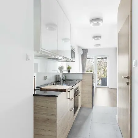 Charming And Bright Apartment, * 포즈난